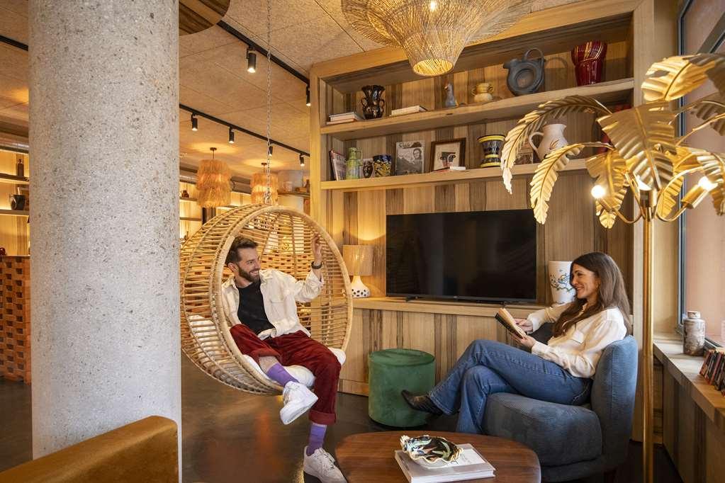 Kopster Hotel Paris Porte De Versailles Интерьер фото
